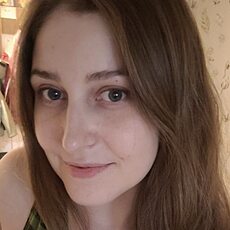 Фотография девушки Дана, 21 год из г. Радужный (Ханты-Мансийский)