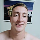 Олег, 22 года