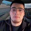 Нурбол, 21 год