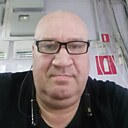 Валера, 52 года