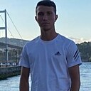 Артур, 22 года