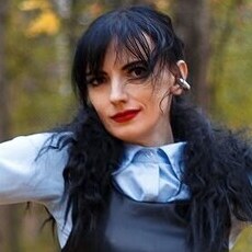 Фотография девушки Алина, 32 года из г. Ханты-Мансийск