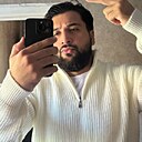 Артур, 25 лет