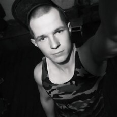 Фотография мужчины Aleksandr, 28 лет из г. Ижевск