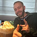 Вячеслав, 27 лет