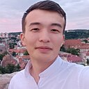 Зохиид, 24 года