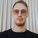 Роман, 24 года