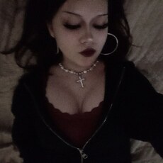 Фотография девушки Рина, 19 лет из г. Томск