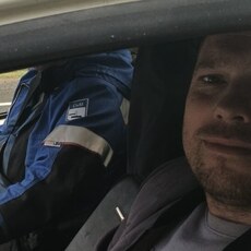 Фотография мужчины Толян, 18 лет из г. Нижний Тагил