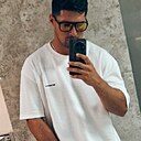 Максим, 24 года