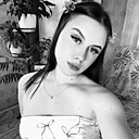 София, 18 лет