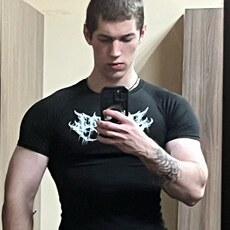 Фотография мужчины Антон, 19 лет из г. Михайловск (Ставропольский Край)