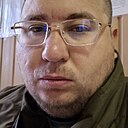 Валера, 33 года