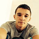 Максим, 33 года