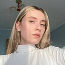 Полина, 22 года