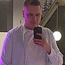 Роман, 24 года