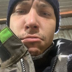 Фотография мужчины Дмитрий, 23 года из г. Усть-Кут