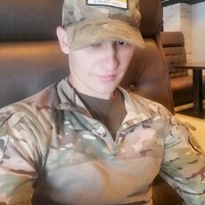 Фотография мужчины Алексей, 22 года из г. Ноябрьск