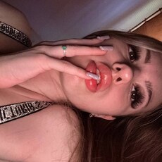 Фотография девушки Ксения, 22 года из г. Санкт-Петербург