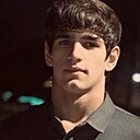 Мустафа, 18 лет