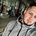 Влад, 24 года