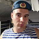 Гарник, 25 лет