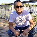 Валид, 28 лет