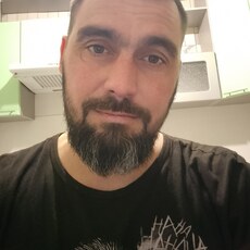 Фотография мужчины Илья, 37 лет из г. Новоалтайск