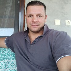 Максим, 41 из г. Санкт-Петербург.