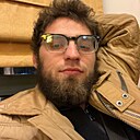 Яхья, 24 года