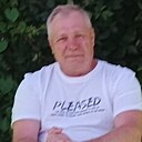 Андрей, 61 год