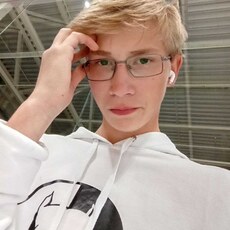 Фотография мужчины 𝖅𝖝𝖈𝖍𝖚𝖑𝖑, 18 лет из г. Лениногорск
