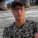 Артем, 24 года