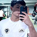 Ермек, 25 лет