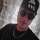 Виктор, 25 лет