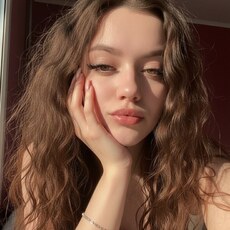 Фотография девушки Kaprizika, 18 лет из г. Ош