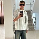 Дамир, 18 лет