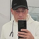 Роман, 44 года