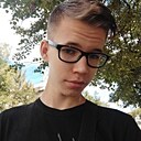 Артём, 19 лет