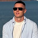 Роман, 23 года