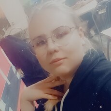 Фотография девушки Анастасия, 18 лет из г. Куйбышев