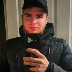 Фотография мужчины Дэвид, 21 год из г. Нижневартовск