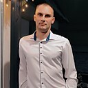 Толя, 33 года