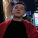 Саша, 22 года