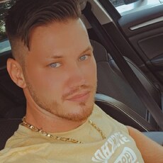 Фотография мужчины Catalin, 25 лет из г. București