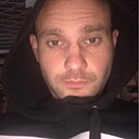 Iiiiiiiiii, 32 года