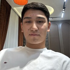 Фотография мужчины Мейрамбек, 18 лет из г. Алматы