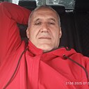 Абдуманон, 52 года