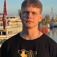 Фотография мужчины Илья, 18 лет из г. Нижний Новгород
