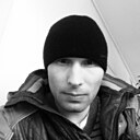 Trilliarder, 38 лет